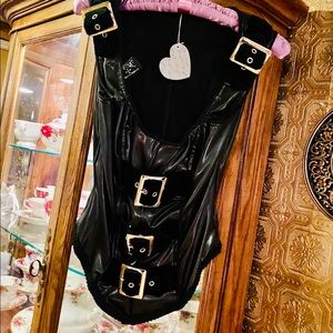 Gothic Shrine of Hollywood top